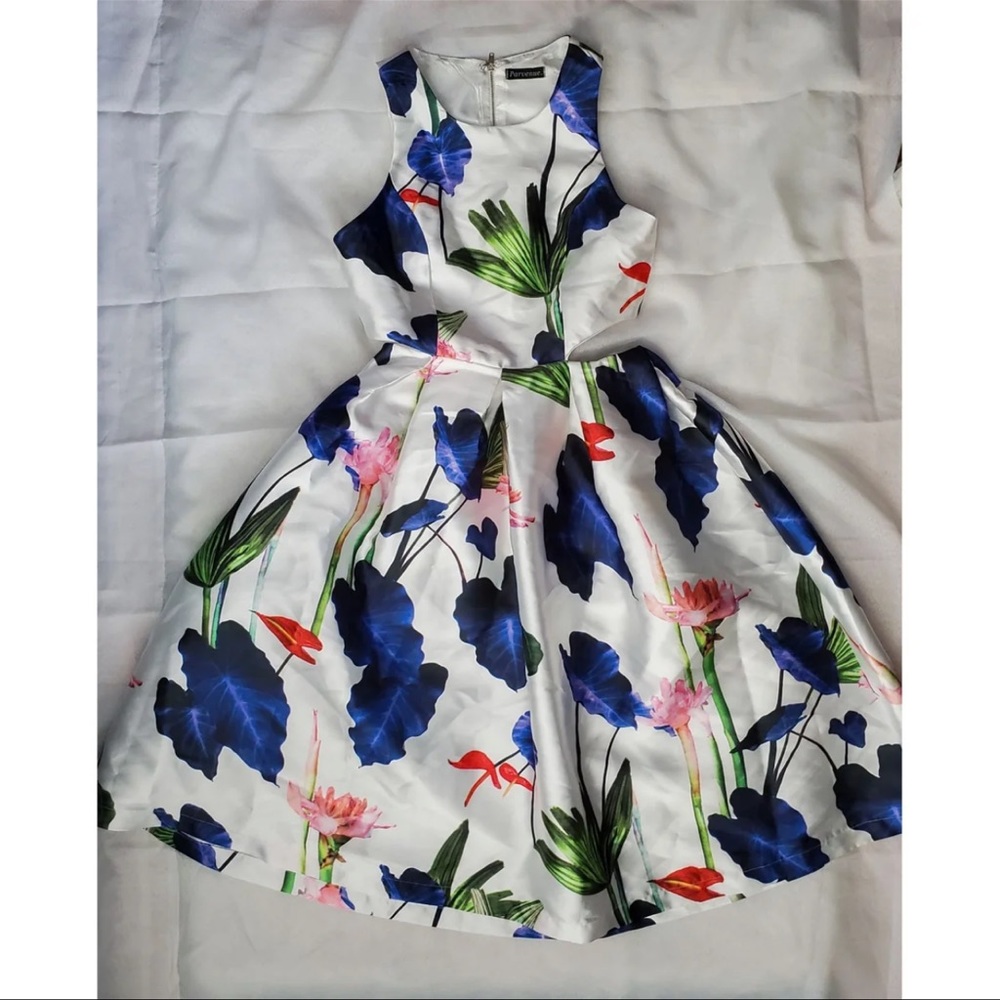 Floral Cut-Out Maxi Dress